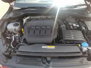 Volkswagen Golf GTI - Image 9