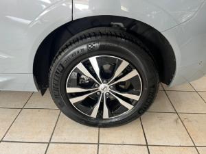 Volvo XC60 B5 AWD Essential - Image 4