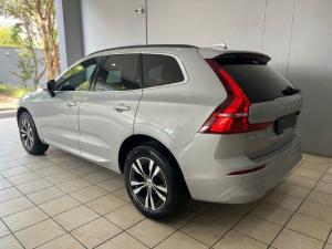 Volvo XC60 B5 AWD Essential - Image 3