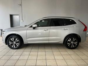 Volvo XC60 B5 AWD Essential - Image 5