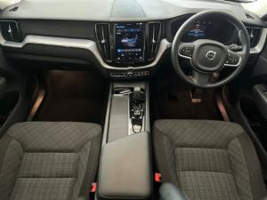 Volvo XC60 B5 AWD Essential - Image 7