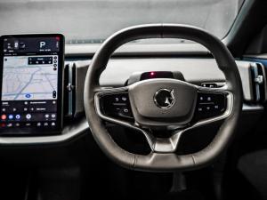 Volvo EX30 Core Single Motor - Image 12