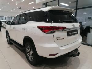 Toyota Fortuner 2.4GD-6 auto - Image 3