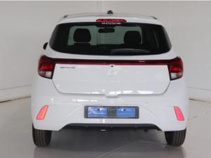 Hyundai Grand i10 1.0 Premium hatch - Image 13