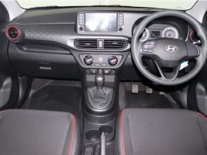 Hyundai Grand i10 1.0 Premium hatch - Image 6