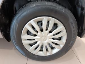 Suzuki DZire 1.2 GA - Image 8