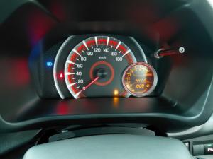 Toyota Vitz 1.0 XR manual - Image 17