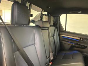 Toyota Hilux 2.8GD-6 double cab Legend 55 - Image 9