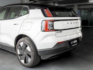 Volvo EX30 Plus Single Motor Extended Range - Image 17