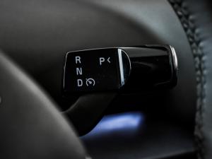 Volvo EX30 Plus Single Motor Extended Range - Image 17