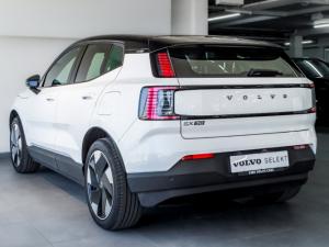 Volvo EX30 Plus Single Motor Extended Range - Image 3