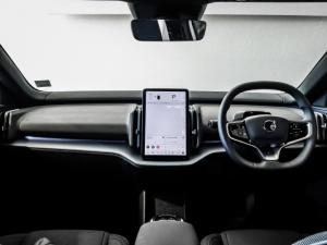 Volvo EX30 Plus Single Motor Extended Range - Image 6