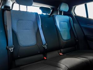 Volvo EX30 Plus Single Motor Extended Range - Image 7