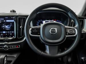 Volvo XC60 B5 AWD Ultimate Dark - Image 20