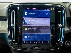Volvo XC40 B4 Plus Dark - Image 18