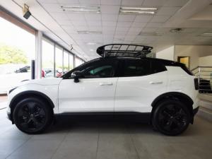 Volvo EX30 Cross Country Ultra Twin Motor Performance - Image 6