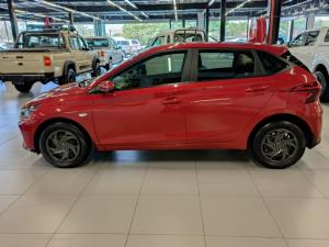 Hyundai i20 1.4 Motion auto - Image 3