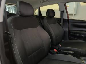 Hyundai i20 1.4 Motion auto - Image 8