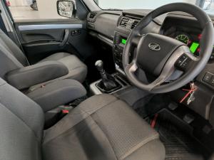 Mahindra Pik Up 2.2CRDe double cab 4x4 S6 manual - Image 7