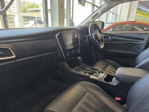Isuzu mu-X 3.0TD LS 4x4 - Image 13