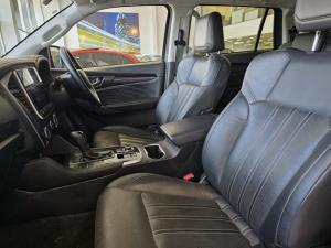 Isuzu mu-X 3.0TD LS 4x4 - Image 6