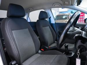 Volkswagen Polo Vivo hatch 1.4 Comfortline - Image 12