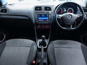 Volkswagen Polo Vivo hatch 1.4 Comfortline - Image 17