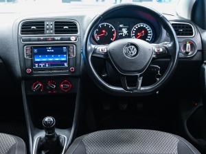 Volkswagen Polo Vivo hatch 1.4 Comfortline - Image 9