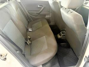Volkswagen Polo Vivo hatch 1.6 Comfortline auto - Image 13