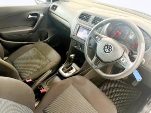 Volkswagen Polo Vivo hatch 1.6 Comfortline auto - Image 3