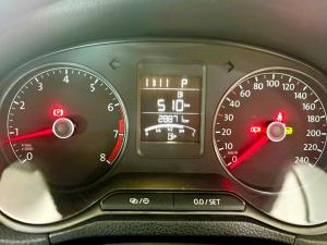 Volkswagen Polo Vivo hatch 1.6 Comfortline auto - Image 4