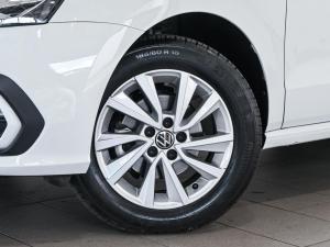 Volkswagen Polo Vivo hatch 1.6 Life - Image 2
