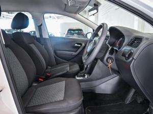 Volkswagen Polo Vivo hatch 1.6 Life - Image 14