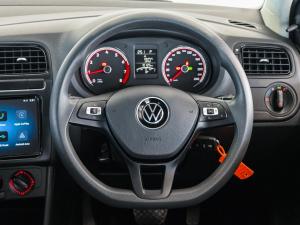 Volkswagen Polo Vivo hatch 1.6 Life - Image 15