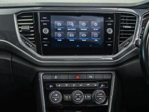Volkswagen T-Roc 2.0TSI 140kW 4Motion R-Line - Image 19