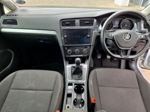 Volkswagen Golf 1.0TSI Comfortline - Image 6