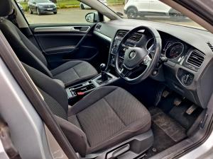 Volkswagen Golf 1.0TSI Comfortline - Image 7