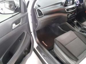 Hyundai Tucson 2.0 Premium automatic - Image 17