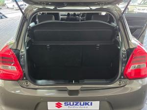 Suzuki Swift 1.2 GL auto - Image 18