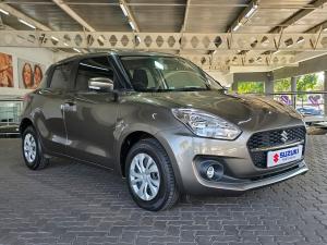 Suzuki Swift 1.2 GL auto - Image 1