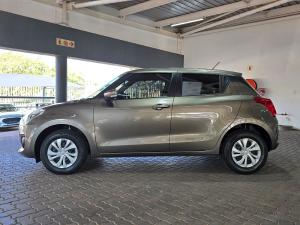Suzuki Swift 1.2 GL auto - Image 4