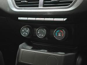Renault Kiger 1.0 Life - Image 15