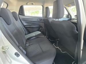 Suzuki Swift 1.2 GL manual - Image 18