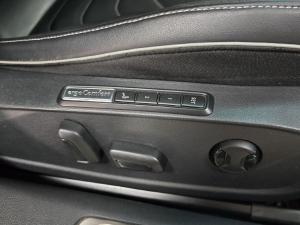 Volkswagen Arteon 2.0TSI 4Motion R-Line - Image 16
