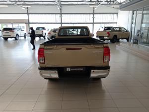 Toyota Hilux 2.4GD-6 single cab Raider manual - Image 5
