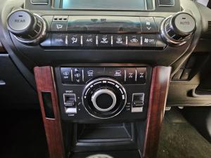 Toyota Land Cruiser Prado 3.0DT VX - Image 14