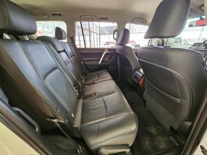 Toyota Land Cruiser Prado 3.0DT VX - Image 16