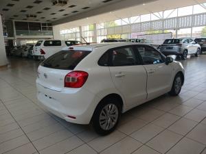 Toyota Starlet 1.4 Xs automatic - Image 2