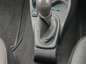 Nissan NP200 1.6 Safety PackS/C - Image 10
