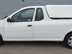 Nissan NP200 1.6 Safety PackS/C - Image 17